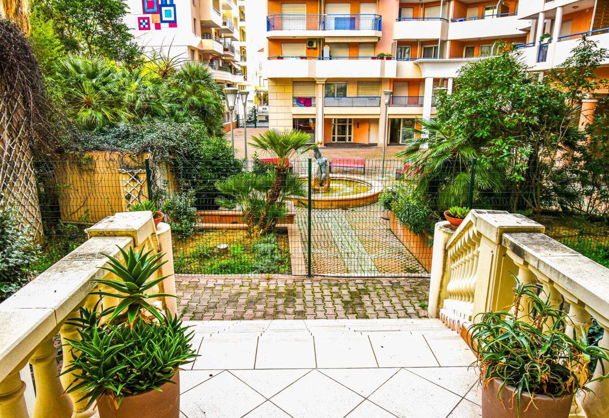 Le Jardin Des Muses -Parking Prive - Centre-Ville - Bord De Mer Menton Exterior foto